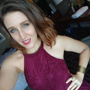 Meet your Posher, Katelyn